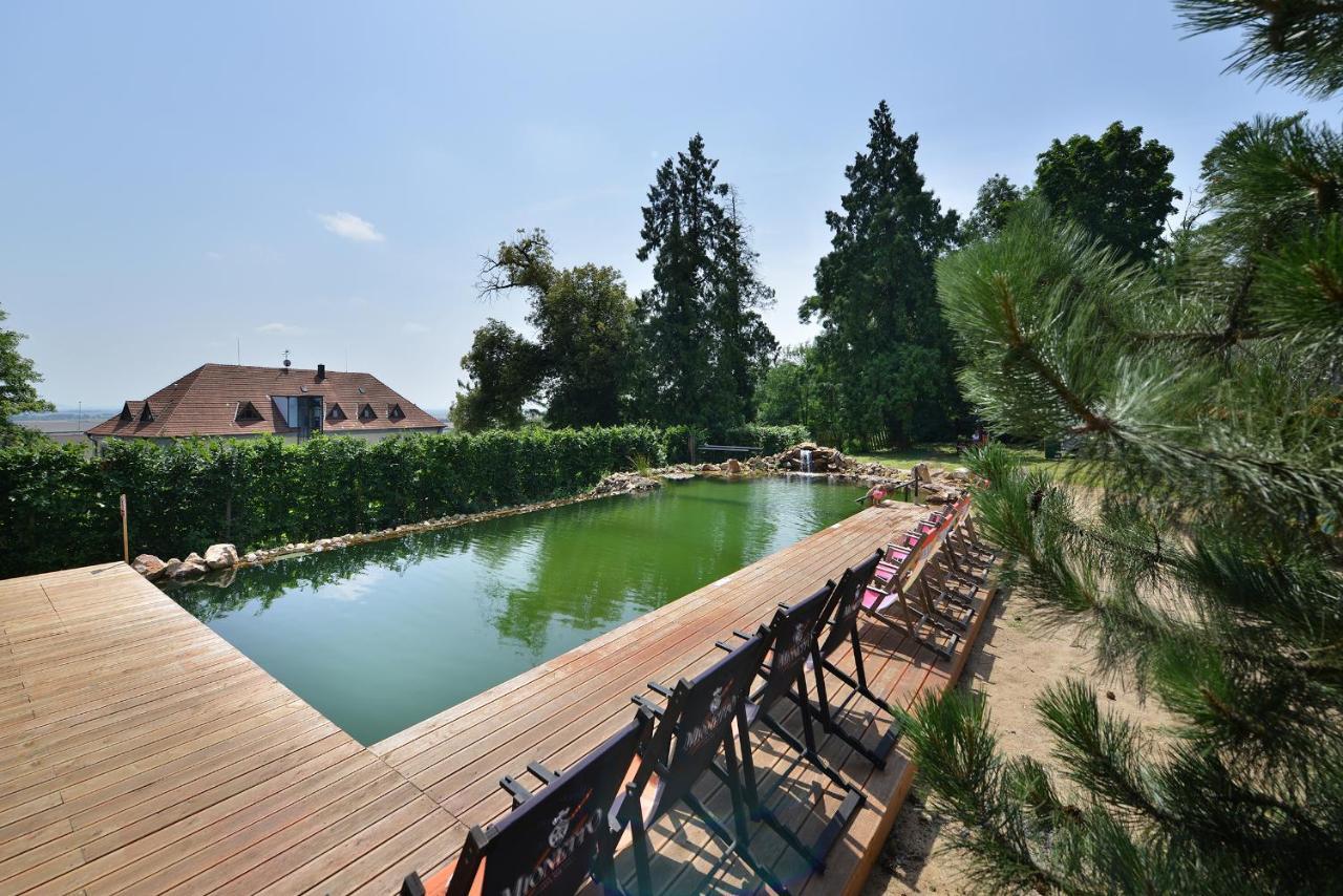 Chateau Loucen Garden Retreat Luaran gambar
