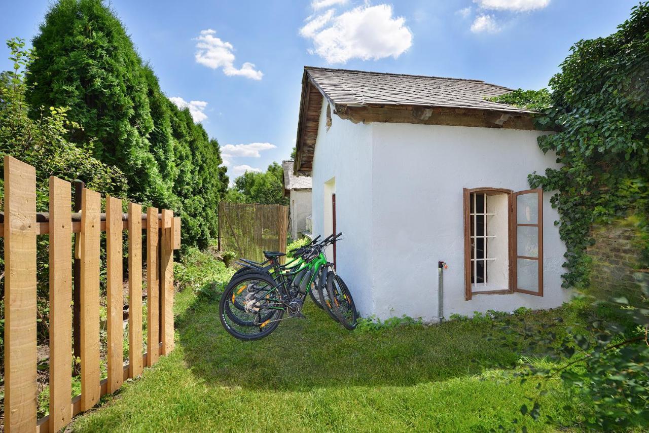 Chateau Loucen Garden Retreat Luaran gambar