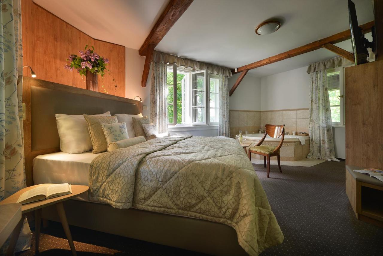 Chateau Loucen Garden Retreat Luaran gambar
