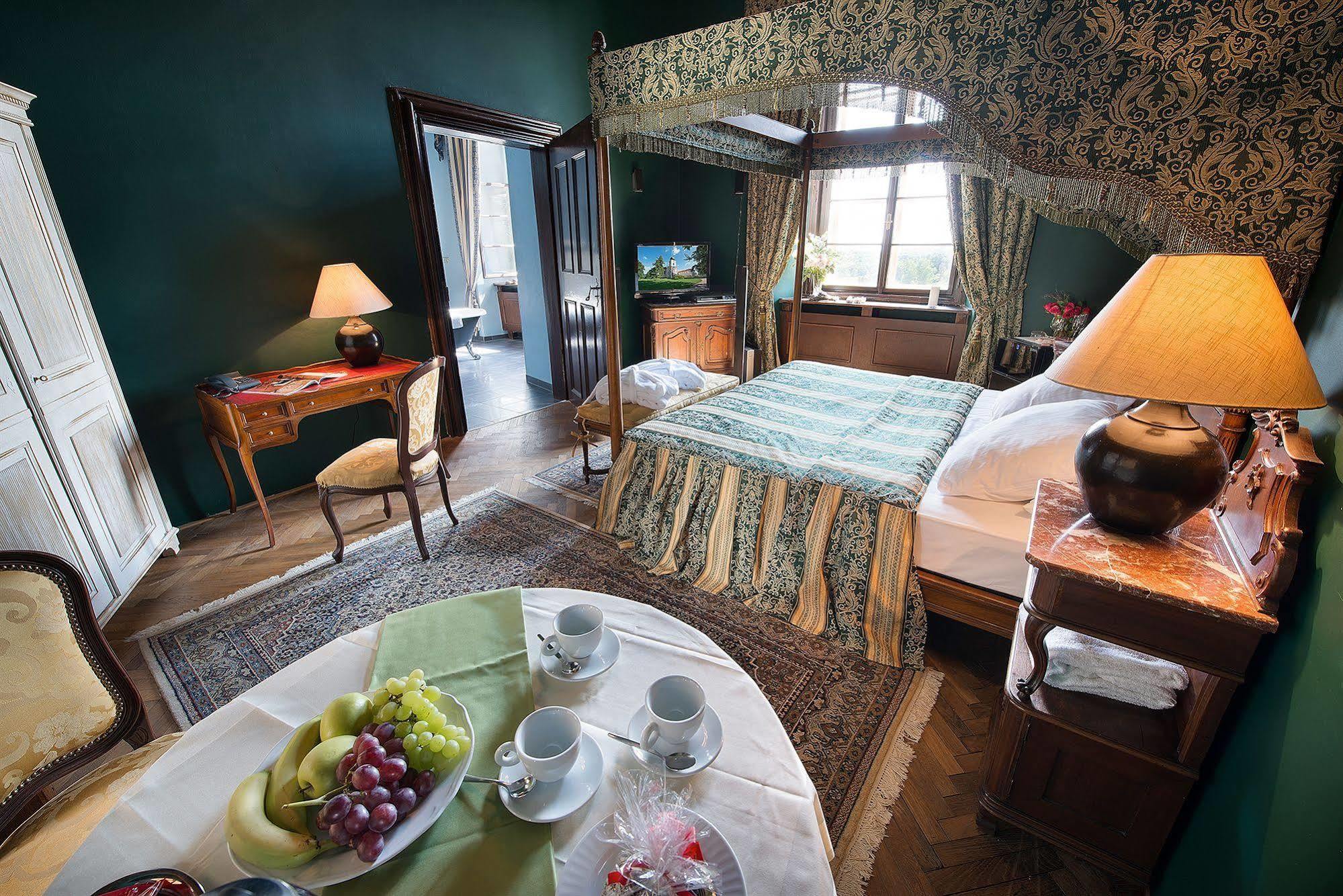 Chateau Loucen Garden Retreat Luaran gambar